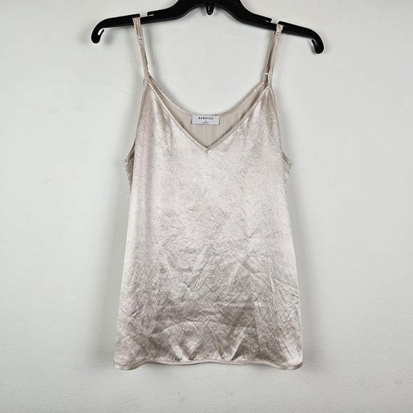 Aritzia Tops - Babaton Aritzia Boscono Everly Camisole Top Size Small Champagne